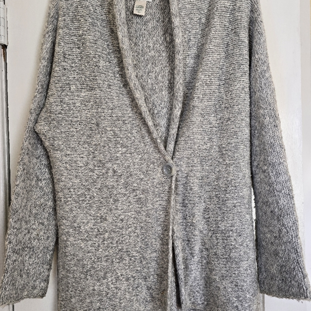 Cozy Gray Knit cardigan